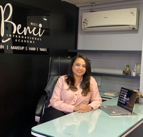 Massage Therapy Courses