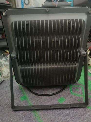 Electric LED Powder Coated Aluminum Flood Lights, For Garden, Home, Malls, Market, Shop, Packaging Type : Folding Cartons