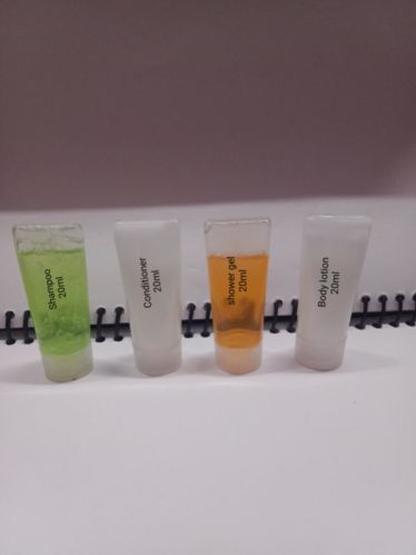 Own Shampoo 20ml, Packaging Type : Plastic Bottle