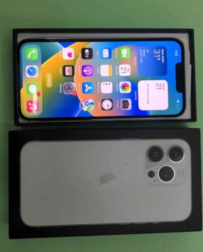 Grey Apple iPhone 13 Pro 256 GB, For Communication, Condition