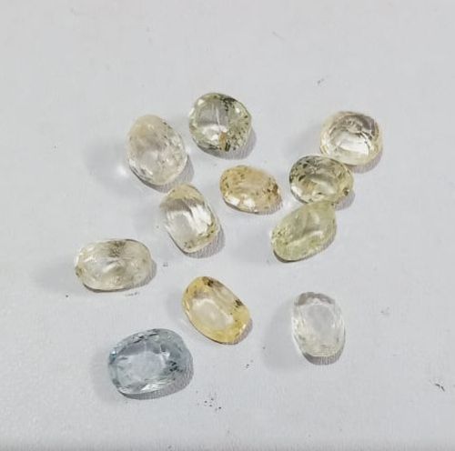 Polished Yellow Sapphire Gemstone, Size : Standard