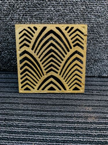 Carved Polished Golden Metal Coaster, Feature : Fine Finishing, Unbreakable Nature