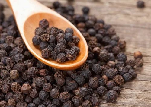 Black Pepper Seeds, For Spices, Cooking, Form : Whole