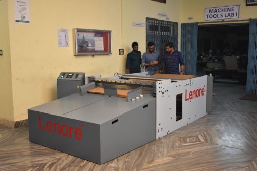 Paper Roll Cutting Machine, Model Number : PRCM3000, PRCM4400 PRCM5400, Technics : Micro Controlled Servo