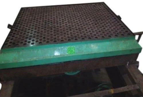 Semi-Automatic Mild Steel 180 Kw Vibrating Screen