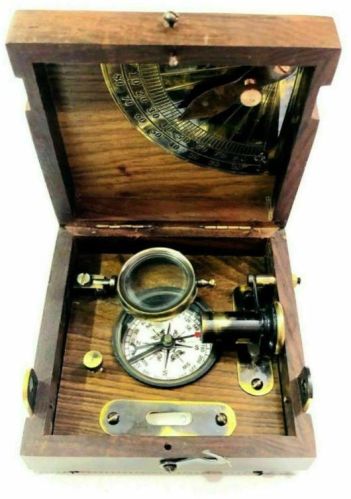 Brass Compass With Wooden Box, For Direction Tracking, Feature : Accurate, Compact, FIne Finished