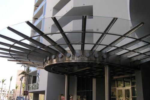 Konnect Infratech Polished Plain Glass Canopy, For Industrial, Residential.Commercial