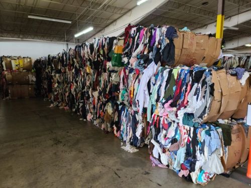 Cotton 10-20 Kg Cut Wiper Rags, For Cleaning Purpose, Home Textile, Ships, Feature : Soft Cleaned Materials