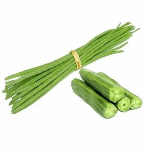 Green Organic Fresh Drumstick, For Cooking, Packaging Size : 20 Kg