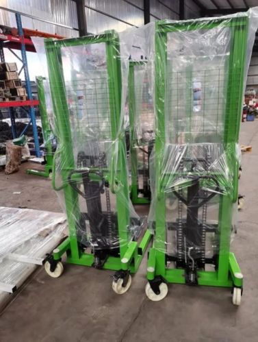 Manual Stacker, For Loading, Packaging Type : Material Moments