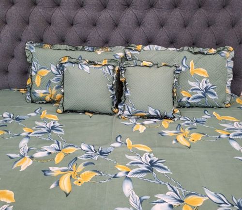 Printed 5 Pcs Bed Comforter Set for Lodge, Home