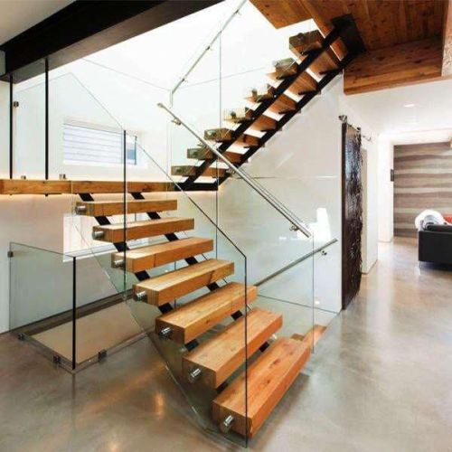 Polished Glass Double Stringer Staircase, For Home, Hotel, Office, Outdoor, Size : Customised