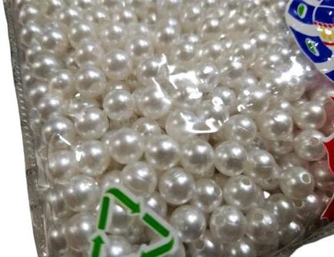 Polished Pearl Garment Beads, Packaging Type : Packet