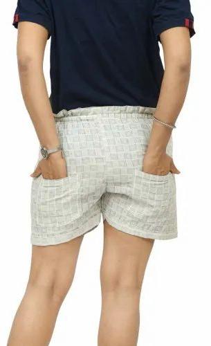 Printed Cotton Ladies Casual Shorts, Color : Multicolor