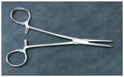 31 Gm Stainless Steel Artery Forceps, For Surgery