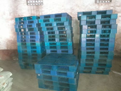 Square Polished Plastic Pallets, For Industrial Use, Style : Single Faced