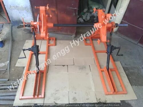 Mild Steel Drum Lifting Jack, Capacity : 5-10 Ton