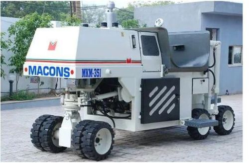 Hydraulic Concrete Kerbing Machine