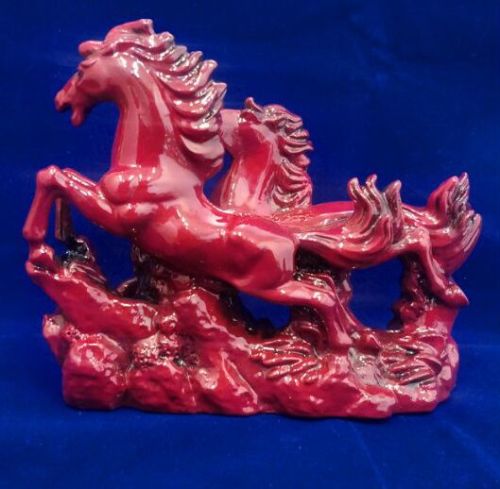 Polresin Pair Of Red Horses, Packaging Type : Box