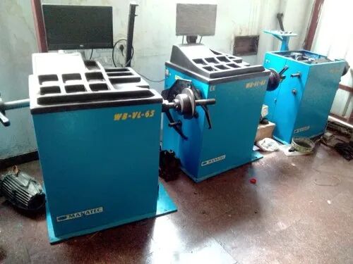 Wheel Balancer Machine, Power Supply : 230 v