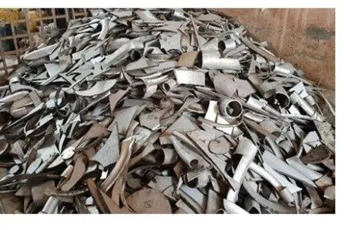 SS Plate Cutting Scrap