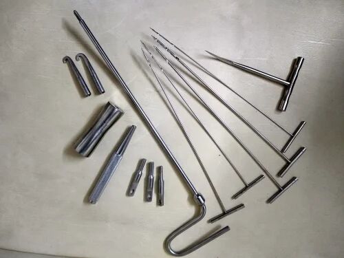 S.s 410 SQUARE NAIL INSTRUMENT SET