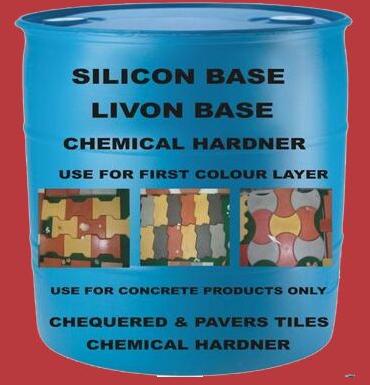 Interlocking Tiles Hardener Chemical, For Construction, Form : Liquid Glue