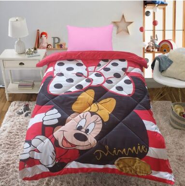 Wigglewink Minnie Mouse House Comforter