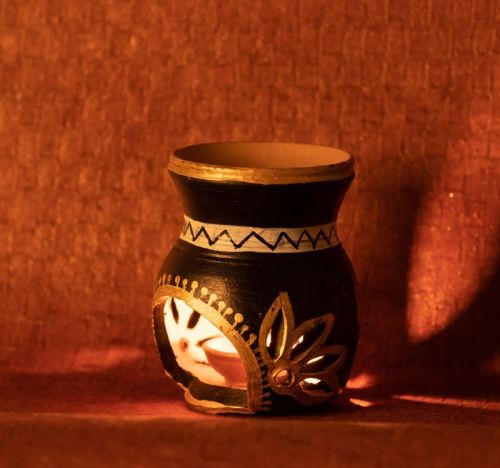 Multicolors Polished Terracotta Diffuser Kapoor Burner, For Decoration, Lighting, Size : Medium