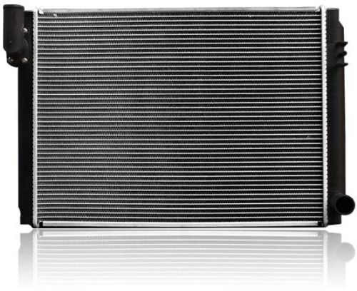 Rectangular Aluminium Polished Tractor Radiator, For Industrial, Feature : Corrosion Proof