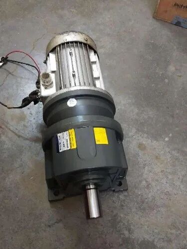 Inline Helical Geared Motor, Phase : Single Three Phase