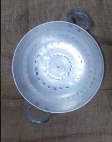 Aluminium Kadai, Capacity : 2 Litre