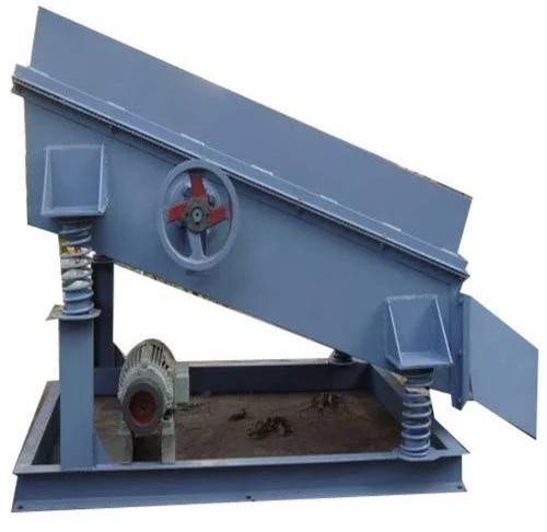 Semi-Automatic Mild Steel Vibrating Screen, For Industrial, Feature : Sturdy Robust Construction