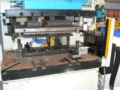 NC Servo Roll Feeder For Gasket