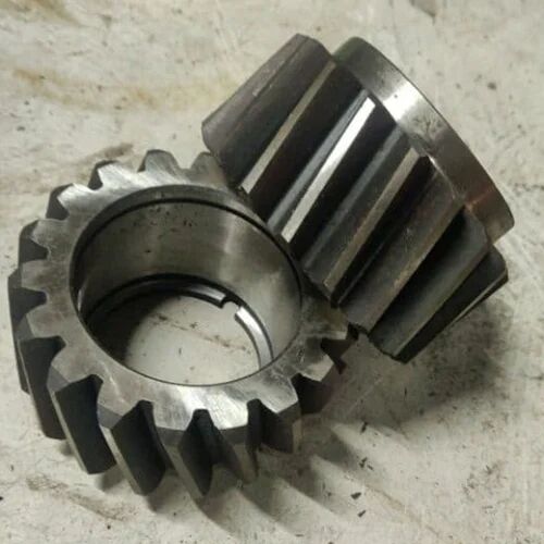 Polished Mild Steel Industrial Spur Gear, For Briquette Machine