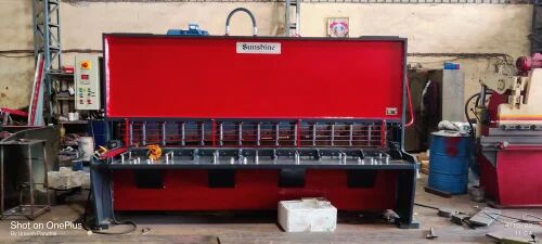 Sunshine 3800 Kg Mild Steel Hydraulic Shearing Machine, Capacity : 30 MM