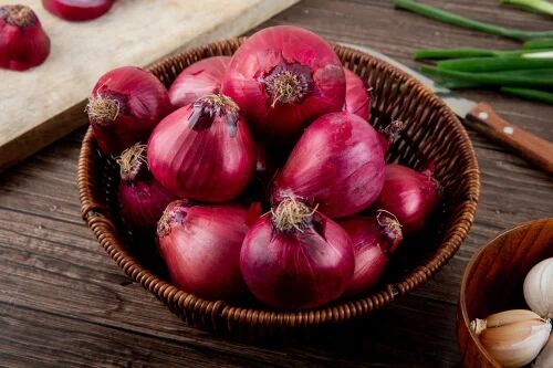 Whole Red Onion, For Food, Quality Available : A Grade