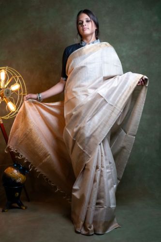 Half Sleeves Anuttara Desi Tussar Saree, For Easy Wash, Anti-wrinkle, Shrink-resistant, Age Group : Adults