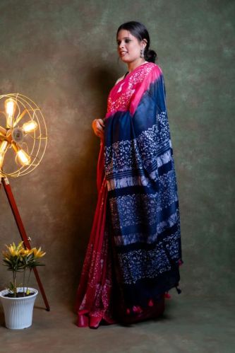 Anuttara Khadi Batik Print Saree, For Easy Wash, Anti-Wrinkle, Shrink-Resistant, Technics : Hand Made