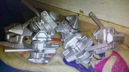 Semi Automatic Twist Locks, Color : Silver