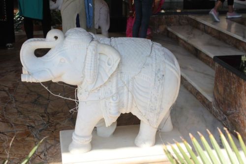 Carved Polished Marble Elephant, For Interior Decor, Office, Home, Gifting, Garden, Religious Purpose
