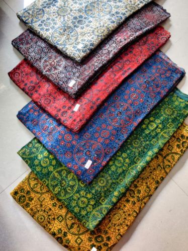 Mashru Printed Fabrics, For Garments, Occasion : Ethnic Wear