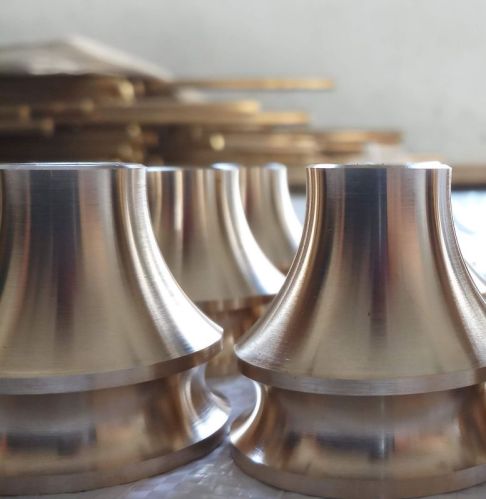 Metallic Polished Brass Faucet Flanges, For Industrial Use