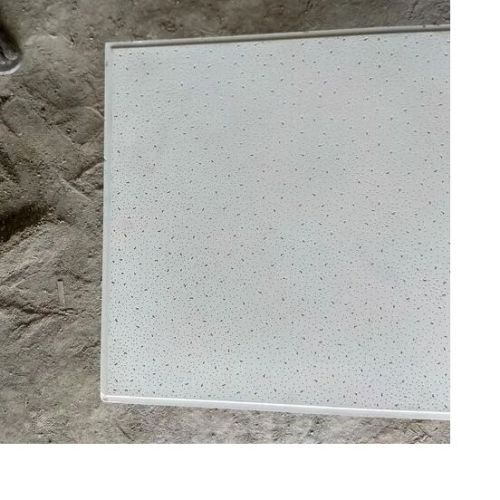 White Minral Fiber Armstrong Ceiling Panel, Surface Treatment : Painted