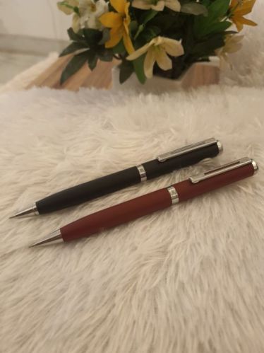 Metal Twist Matt Ball Pen, For Writing, Promotional Gifting, Feature : Stylish Touch, Leakage Proof