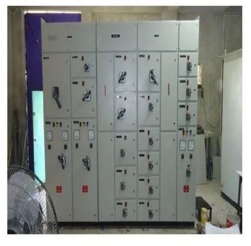 Three Phase 50/60 Hz Power Distribution Panel