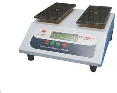 Polished Mild Steel Double Pan Balance, Grade : Medical Grade