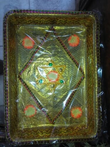 Polished Wooden Handcrafted Tray, For Serving, Home Use, Feature : Attractive Pattern, Durable, Dust Proof