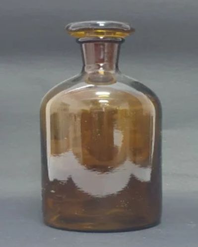 Adarsh International Amber Glass Reagent Bottle, For Laboratory, Packaging Type : Box