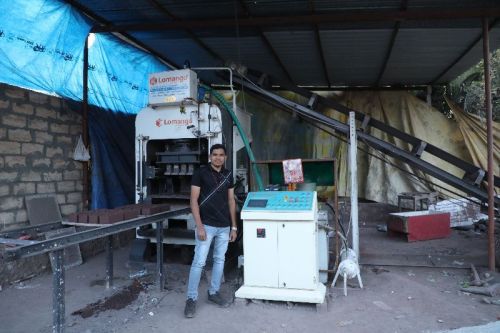Fully Automatic Hydraulic Cement Block Making Machine For Bricks Production
